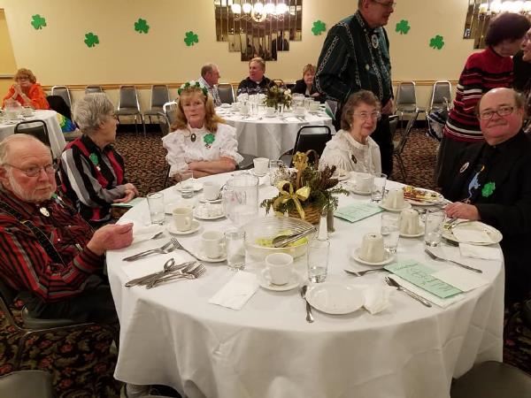 Warren, Cynthia, Lurine, Carol Ann, and Greg